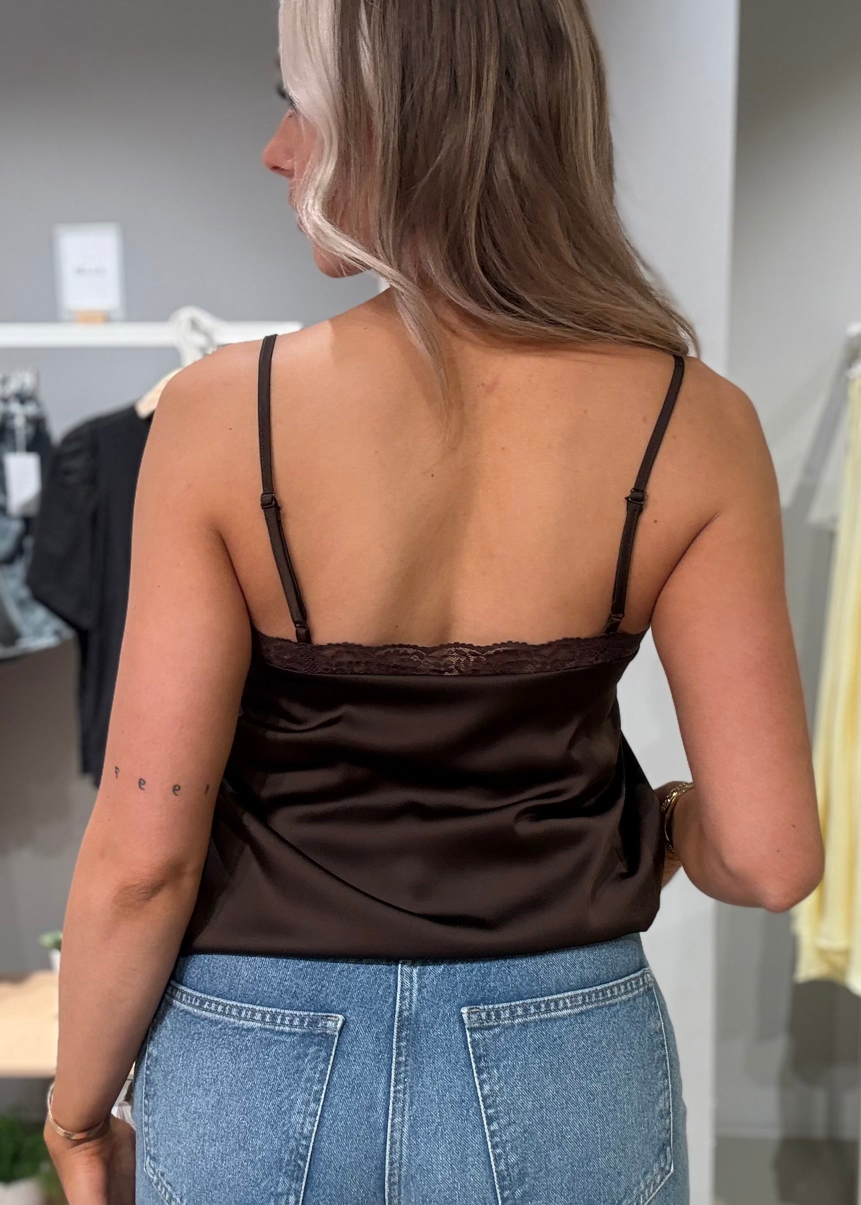 VIENNA Top - Coffee Bean